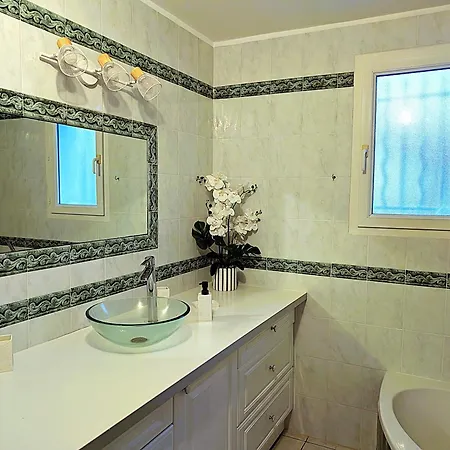 House 10 Min From St Florent Biguglia (Corsica)