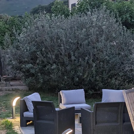 House 10 Min From St Florent